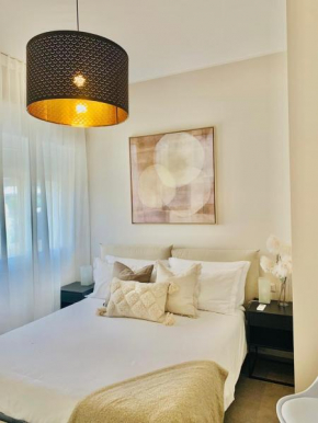 Corner Apartment via Italia Quartu Sant'elena